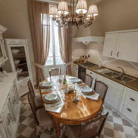 Leopoldo Luxurious Near The Center Apartment Florence