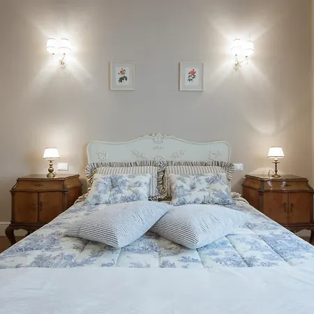 Leopoldo Luxurious Near The Center