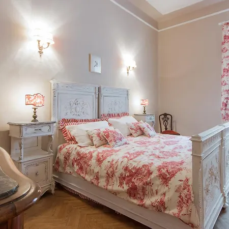 Leopoldo Luxurious Near The Center פירנצה