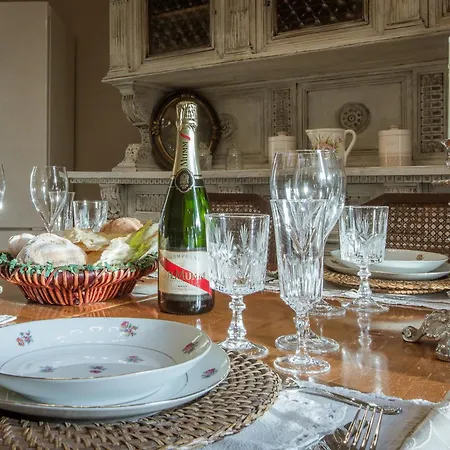 Lejlighed Leopoldo Luxurious Near The Center